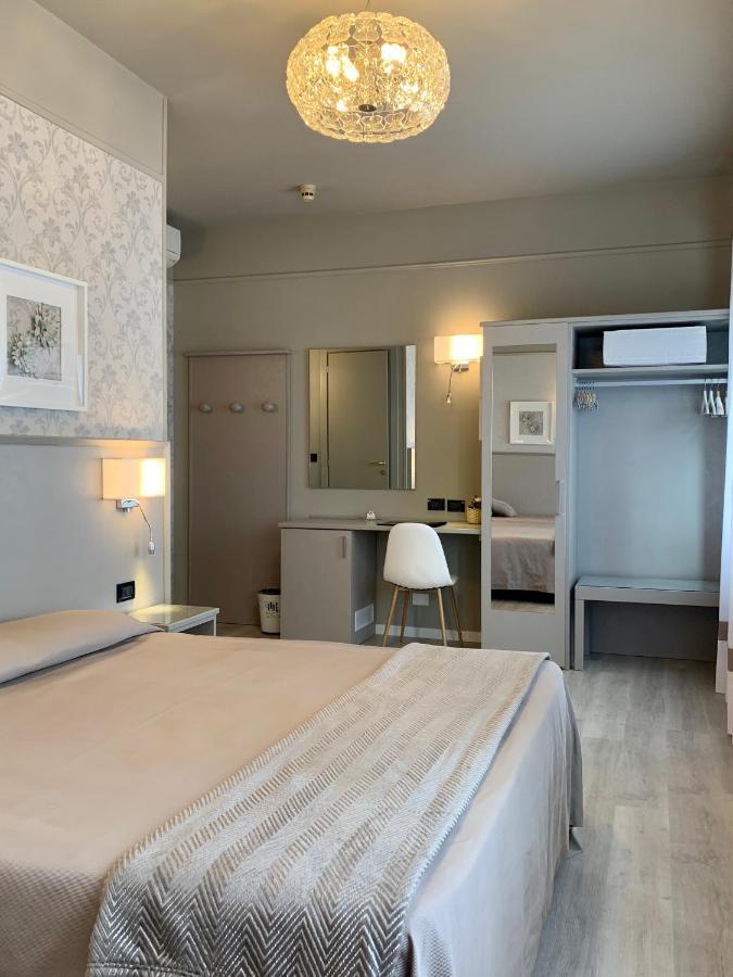 Hotel La Pace Сан-Мауро-Торинезе Экстерьер фото