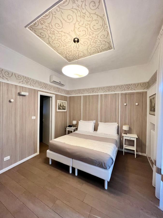 Hotel La Pace Сан-Мауро-Торинезе Экстерьер фото