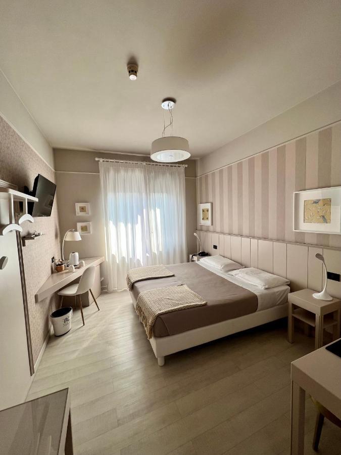 Hotel La Pace Сан-Мауро-Торинезе Экстерьер фото