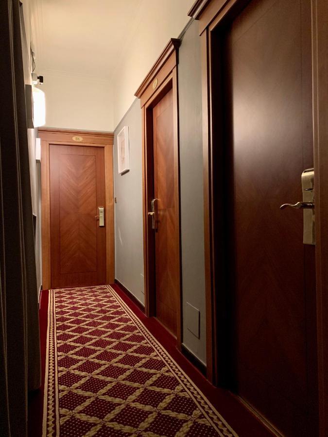 Hotel La Pace Сан-Мауро-Торинезе Экстерьер фото